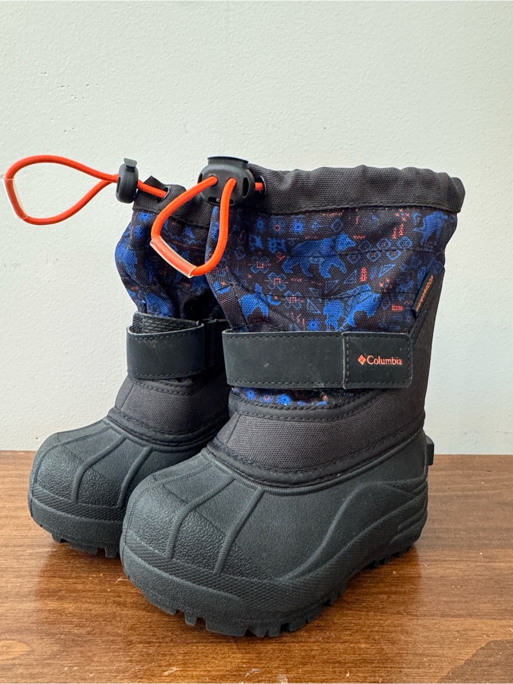 Columbia Kids Powderbug Plus II Print Black & Blue Winter Boots